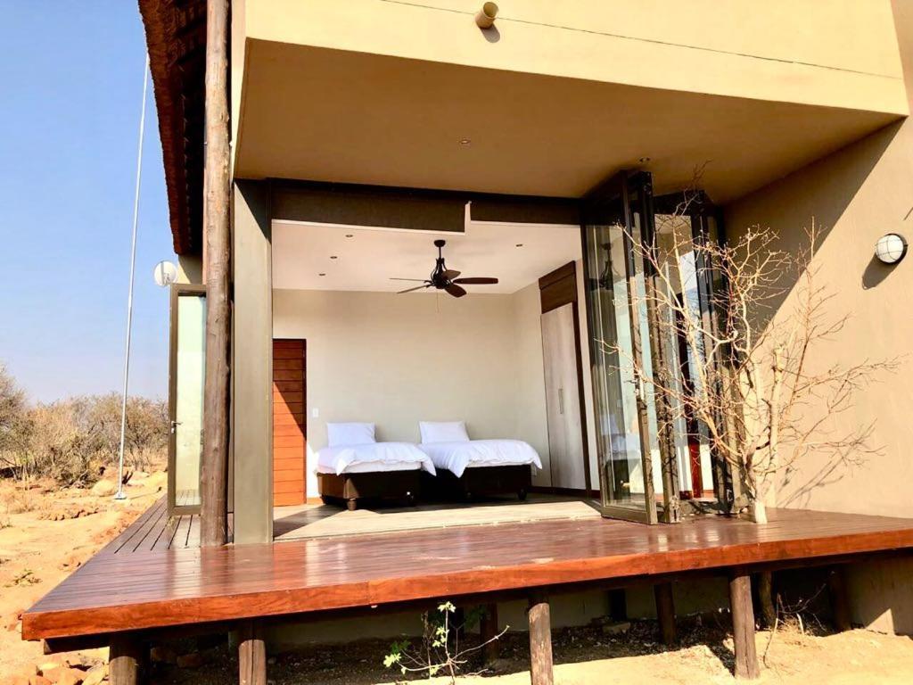 Kuwisa Lodge Bela-Bela Bagian luar foto
